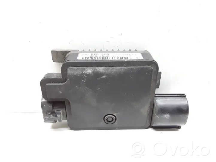 Volvo S60 Coolant fan relay 940009301