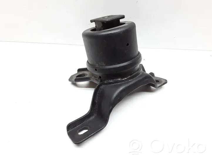 Volvo XC60 Engine mount bracket 