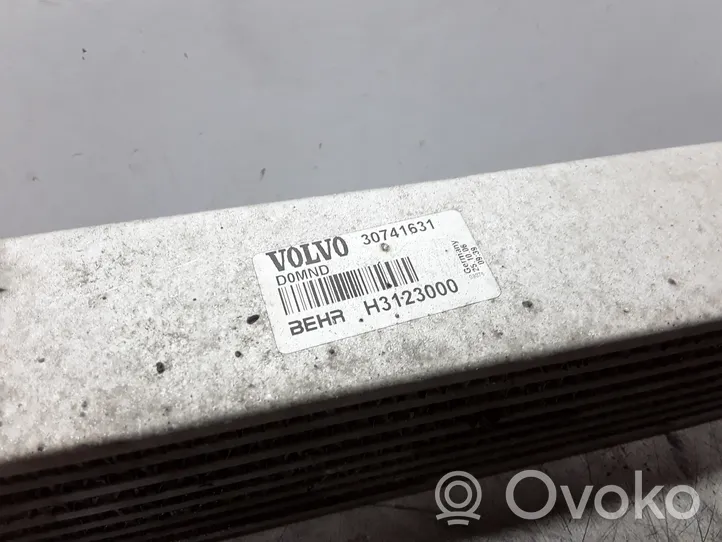 Volvo V50 Chłodnica powietrza doładowującego / Intercooler 30741631