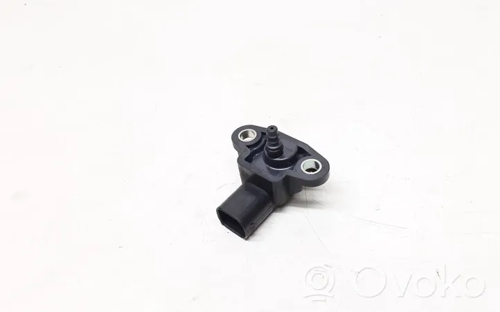 Mercedes-Benz R W251 Luftdrucksensor A0051535028