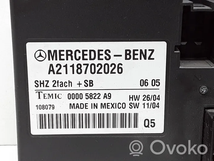 Mercedes-Benz E W211 Moduł / Sterownik fotela A2118702026
