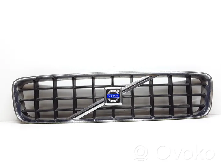 Volvo XC90 Maskownica / Grill / Atrapa górna chłodnicy 8620641