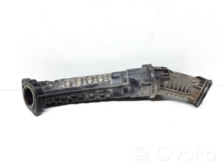 Volvo V60 Tube d'admission de tuyau de refroidisseur intermédiaire 31441871