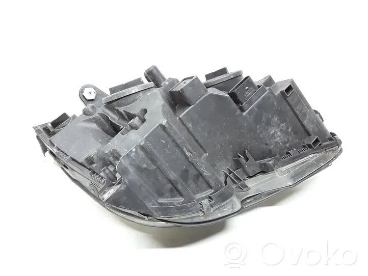 Mercedes-Benz C W204 Phare frontale 030123460329