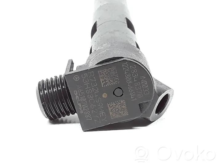 Mercedes-Benz C W204 Fuel injector A6510702887