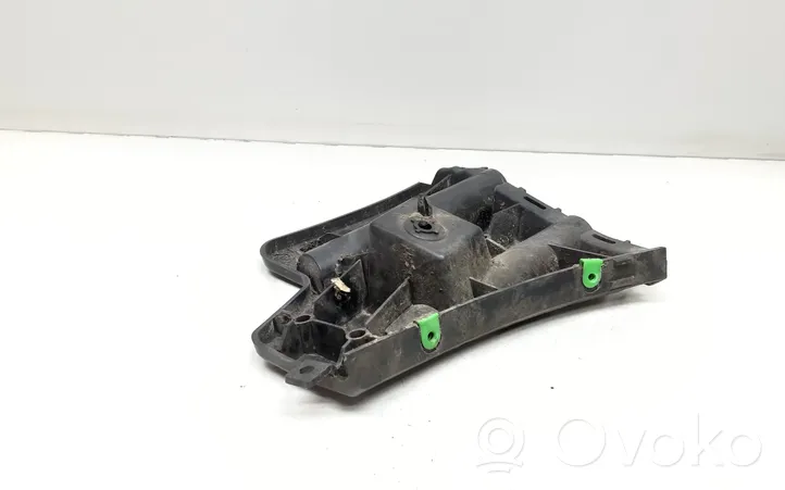 Volvo V60 Staffa di rinforzo montaggio del paraurti anteriore 30796626