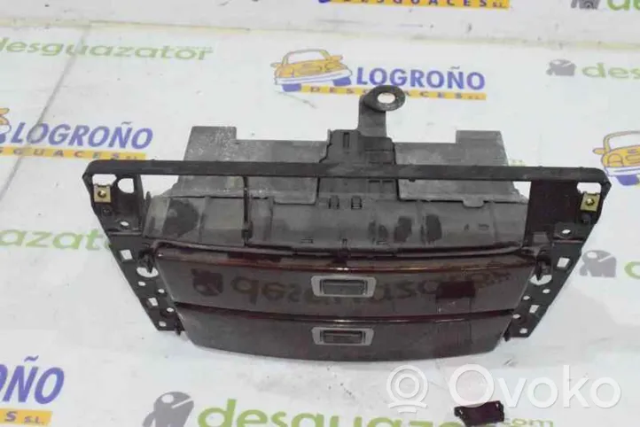 BMW 1 E81 E87 Vano portaoggetti 51167013025