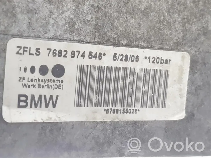 BMW 1 E82 E88 Ohjaustehostimen pumppu 32416768155