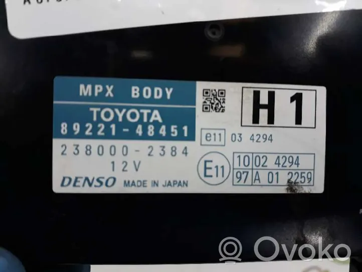 Lexus RX III Module de fusibles 8922148451