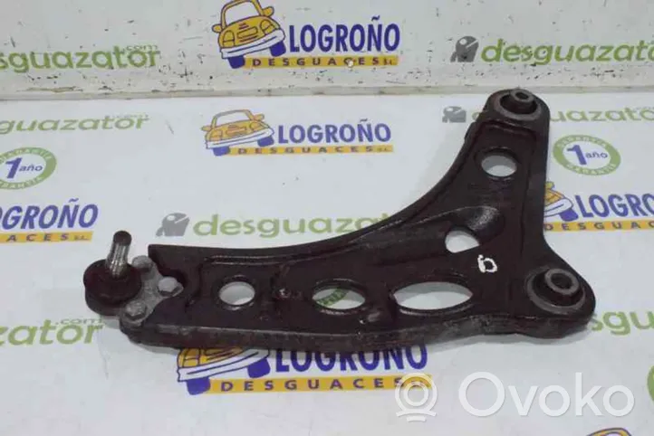 Renault Trafic I Triangle bras de suspension inférieur avant 545049296R