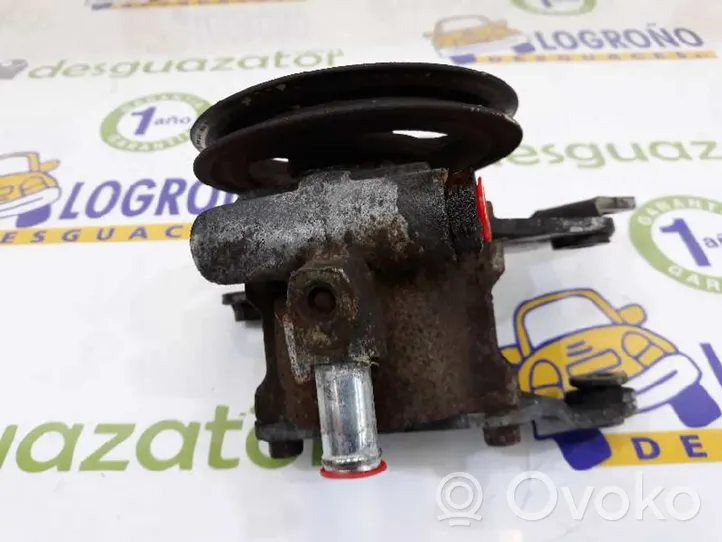 Opel Corsa B Pompa wspomagania układu kierowniczego 93175546