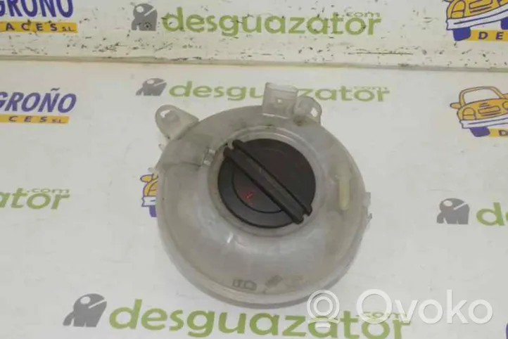 Seat Leon IV Vase d'expansion / réservoir de liquide de refroidissement 5Q0121407G