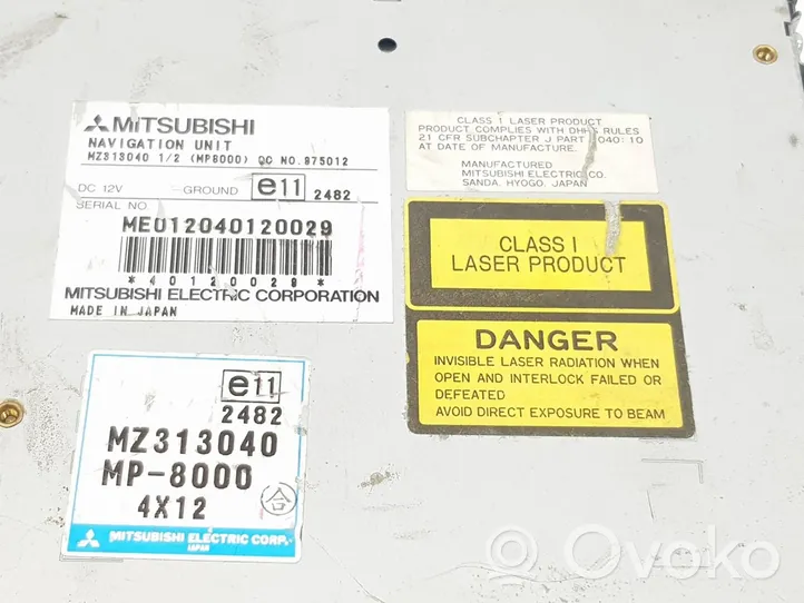 Mitsubishi Montero Unità principale autoradio/CD/DVD/GPS MZ313040