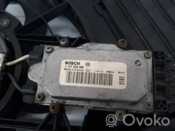 Audi Q7 4M Ventilatore di raffreddamento elettrico del radiatore 7L0959455F