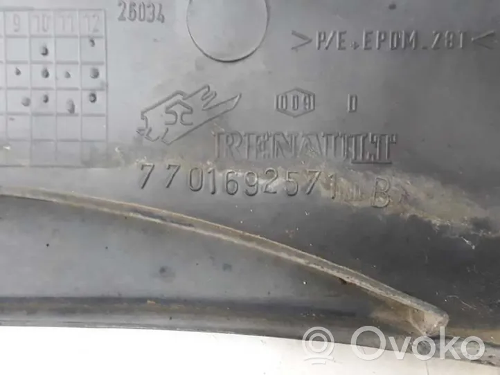 Opel Movano A Listwa błotnika przedniego 7701692571B