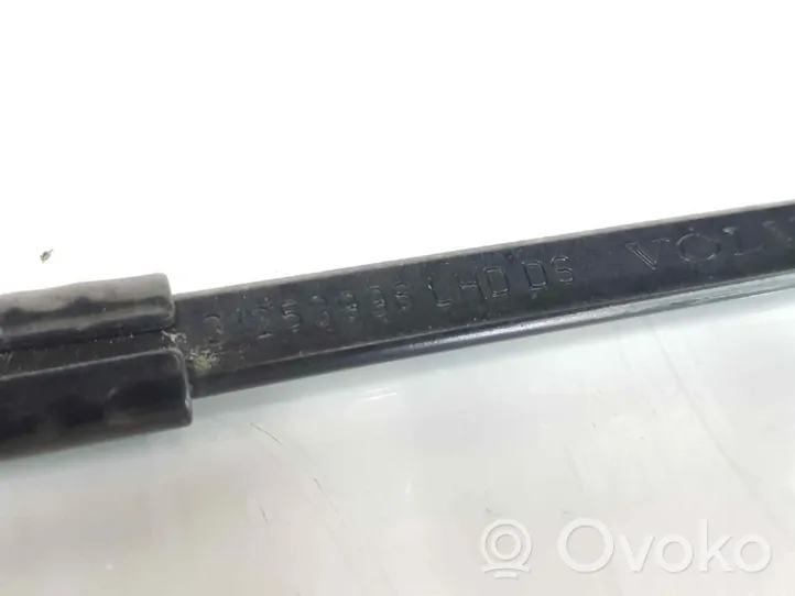 Volvo C70 Front wiper blade arm 31253996