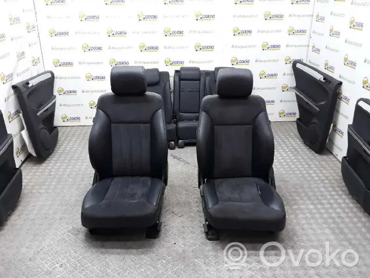 Mercedes-Benz ML W164 Seat set 