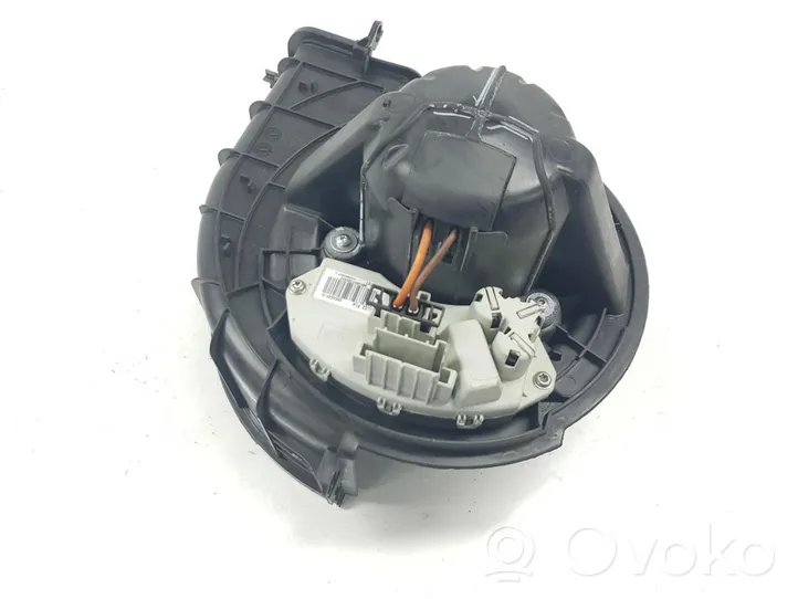 BMW X6 E71 Salono oro mazgo plastikinis korpusas 64119245849