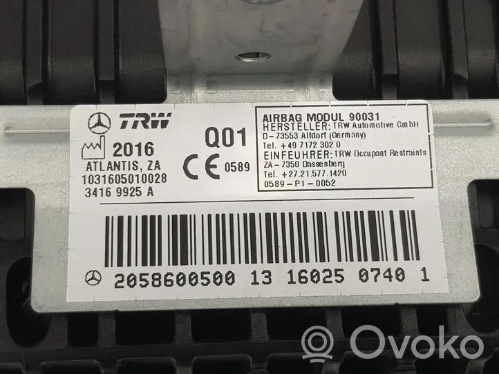 Mercedes-Benz C W205 Keleivio oro pagalvė A2058600500