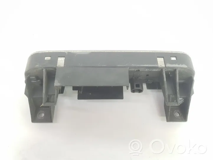 Mitsubishi Montero Galinis žibintas kėbule 8334A089