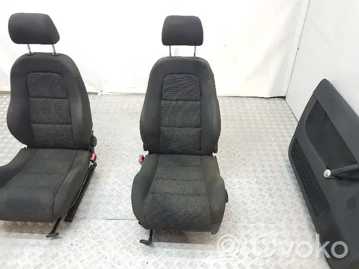 Audi TT Mk1 Seat set 