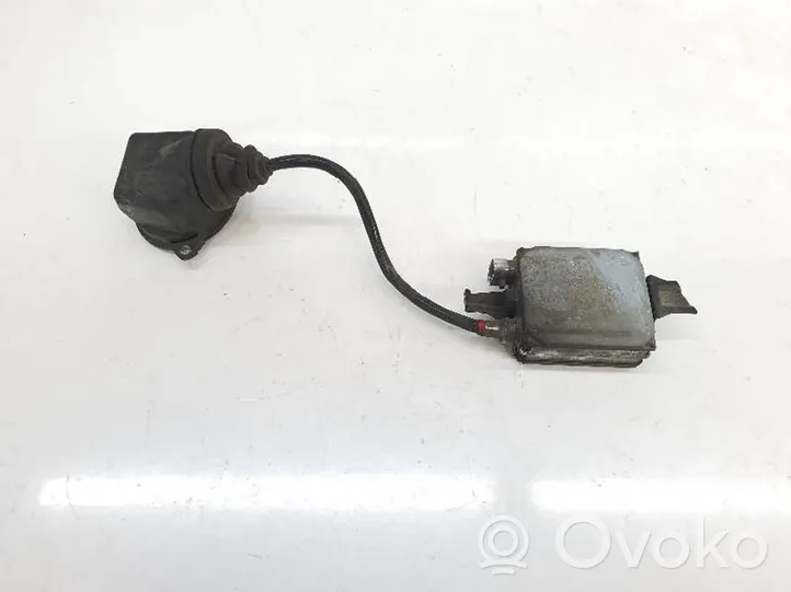 Opel Omega B1 Sterownik / moduł świateł Xenon 90565932