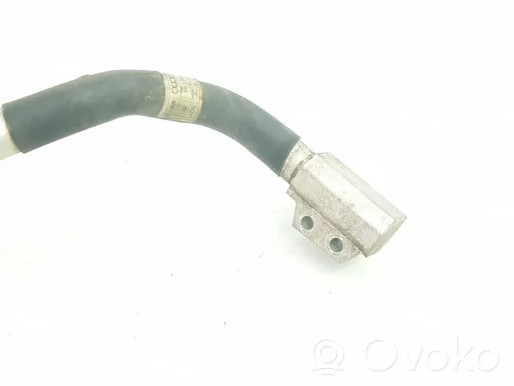 Audi A4 S4 B8 8K Tubo flessibile di aspirazione del compressore ad aria dello pneumatico 8K1260712B