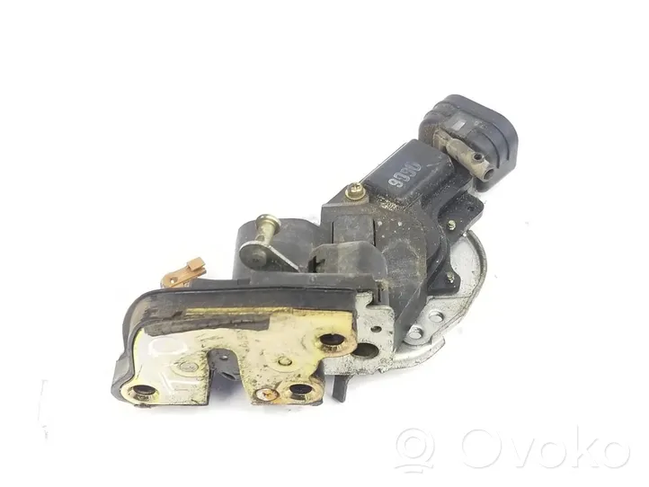 Toyota Land Cruiser (HDJ90) Serrure de porte arrière 6905060020