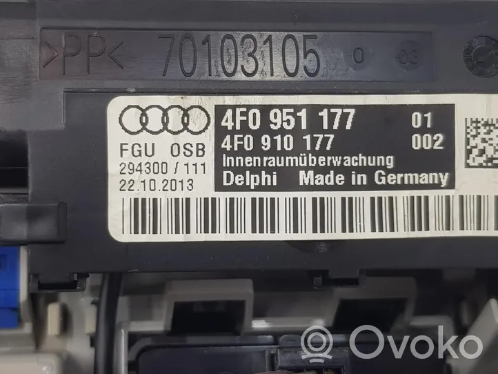 Audi Q7 4M Rivestimento della console di illuminazione installata sul rivestimento del tetto 4L0947140