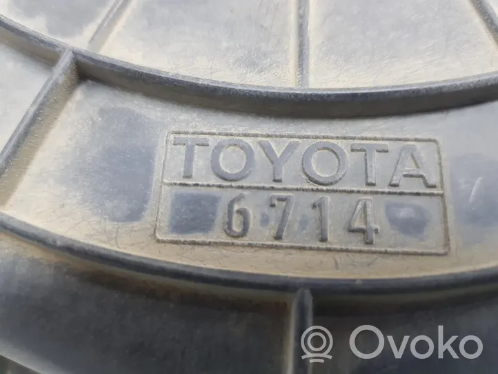 Toyota Land Cruiser (HDJ90) Ilmansuodattimen kotelo 1770067140