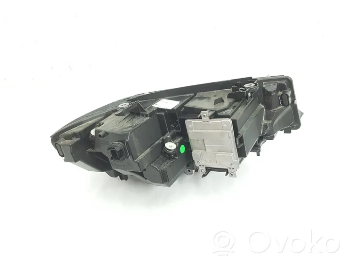 BMW M3 Lampa przednia 63118496153