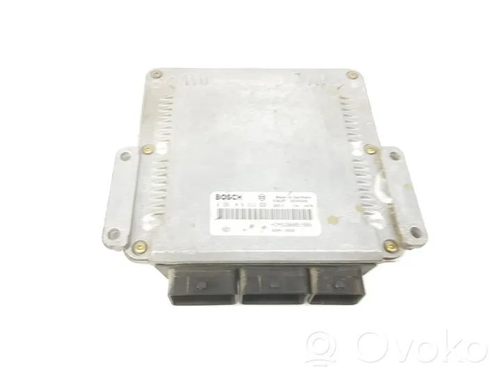 Renault Trafic I Calculateur moteur ECU 8200118526