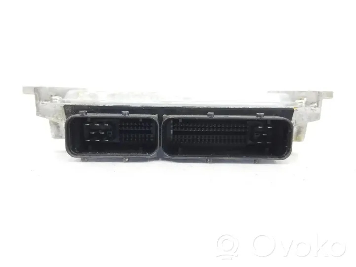 Mitsubishi L200 Sterownik / Moduł ECU 1860B346