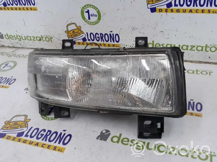Opel Movano A Phare frontale 7700352104C
