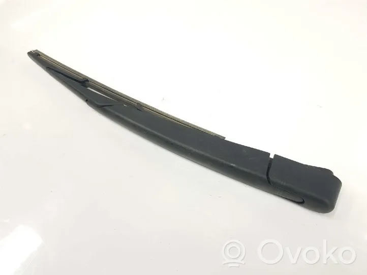 Nissan Qashqai Ramię wycieraczki szyby tylnej 28781JD00A