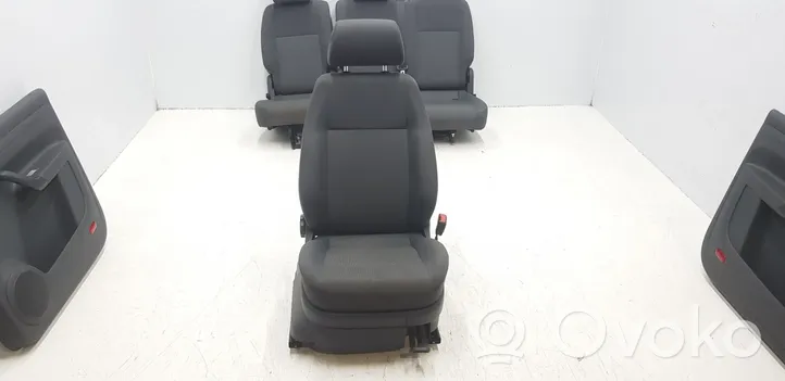 Volkswagen Caddy Seat set 