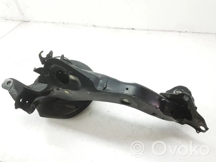 BMW X2 F39 Pivot de moyeu arrière 33308842879