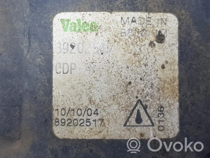 Renault Master II Etusumuvalo 7701205664