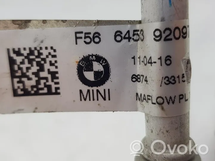 BMW 2 F46 Inne elementy układu klimatyzacji A/C 64539209724