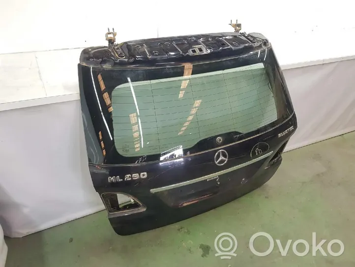 Mercedes-Benz ML AMG W166 Tylna klapa bagażnika 1667400305