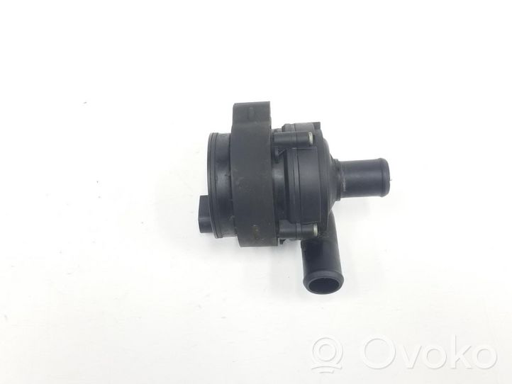 Mercedes-Benz ML AMG W166 Pompe de circulation d'eau A6398350064