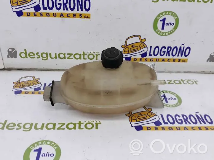 Renault Trafic I Vase d'expansion / réservoir de liquide de refroidissement 7701206774