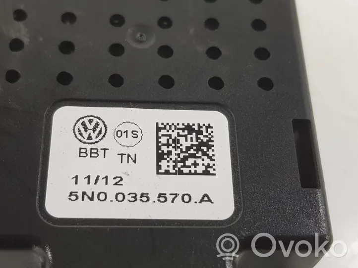 Volkswagen Tiguan Garso stiprintuvas 5N0035570A