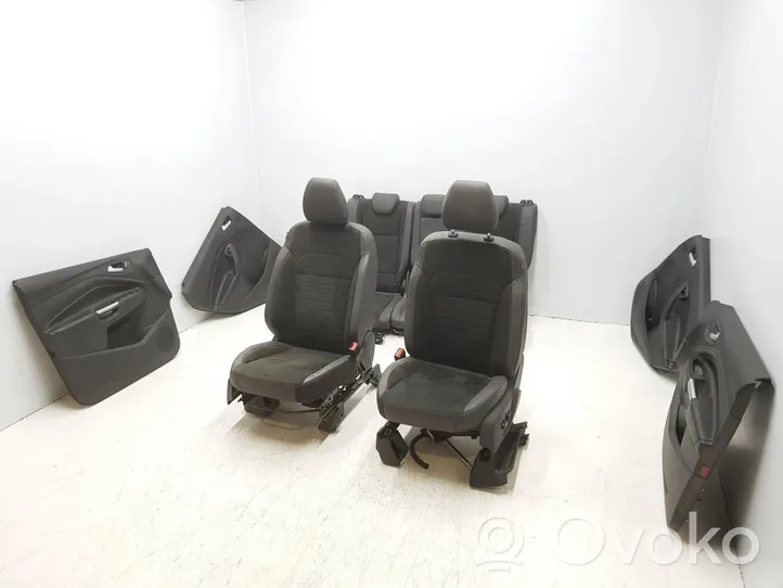 Ford Kuga II Seat set 