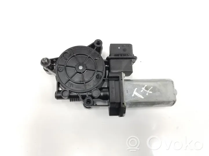 BMW X1 F48 F49 Takaoven ikkunan nostomoottori 67627354890