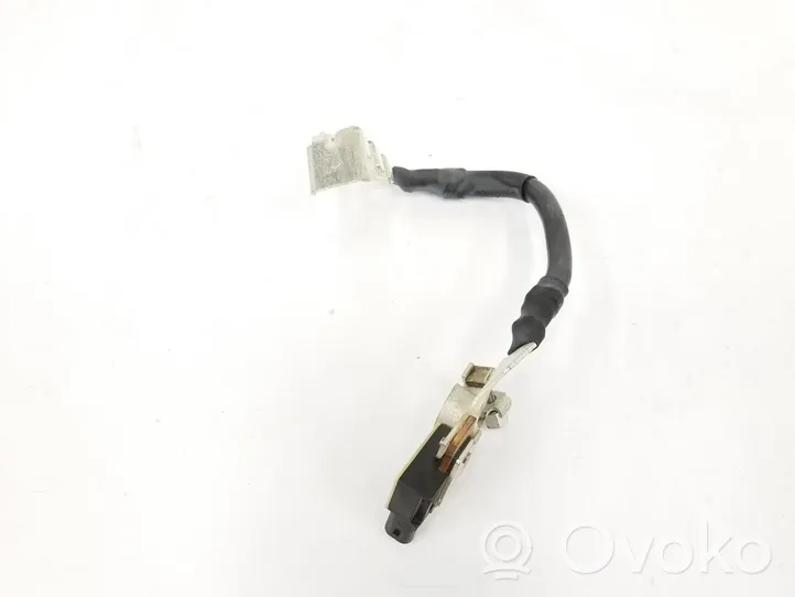 Volkswagen Golf VIII Câble de batterie positif 5WA915181C