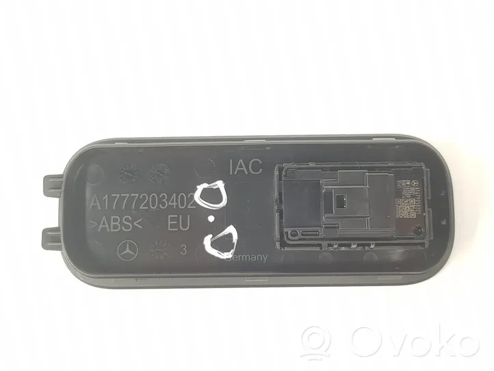 Mercedes-Benz A W177 Interruttore di controllo dell’alzacristalli elettrico A1679050201