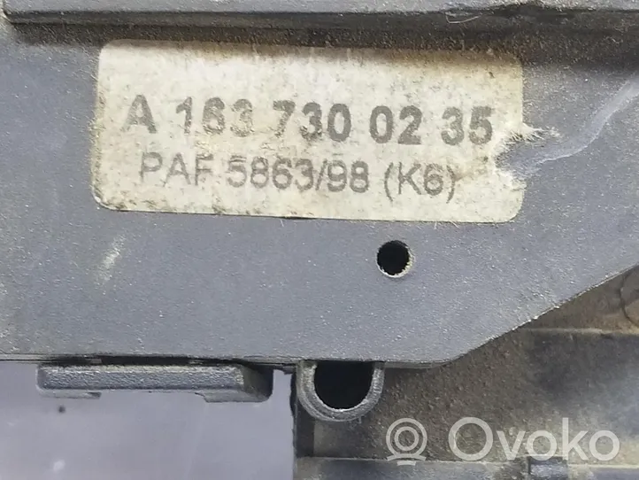 Mercedes-Benz ML W163 Rear door lock A1637300235