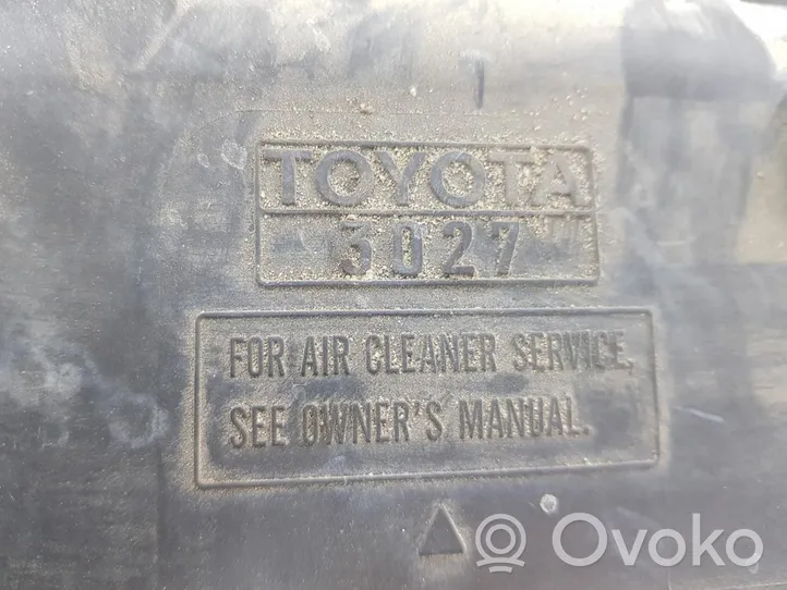 Toyota Land Cruiser (J120) Obudowa filtra powietrza 1770030270
