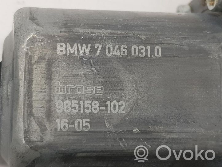 BMW 4 F36 Gran coupe Priekinis varikliukas langų pakėlėjo 67627046031